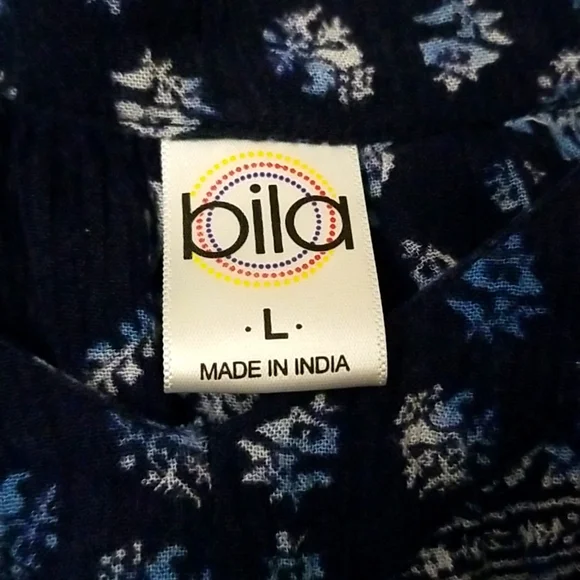 Womens large top - Picture 2 of 4